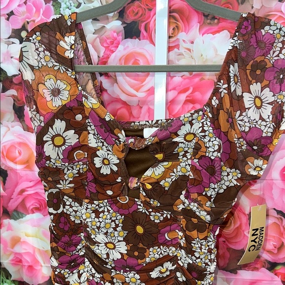 NWT Trendy Floral Mini Dress - Brown and Pink - Picture 2 of 6